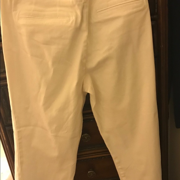 Capris - Picture 5 of 5